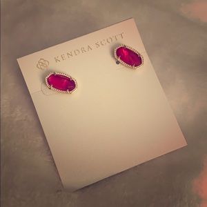 Pink and Gold Ellie Kendra Scott earrings